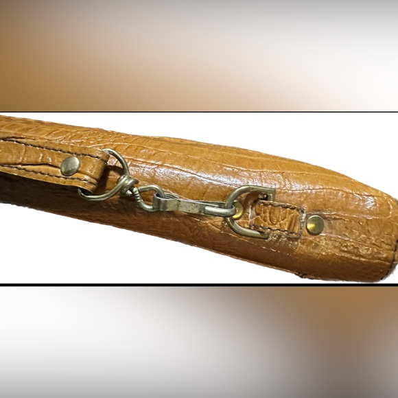 Vintage Cognac Alligator Pattern Leather Satchel Handbag Purse - Picture 6 of 9